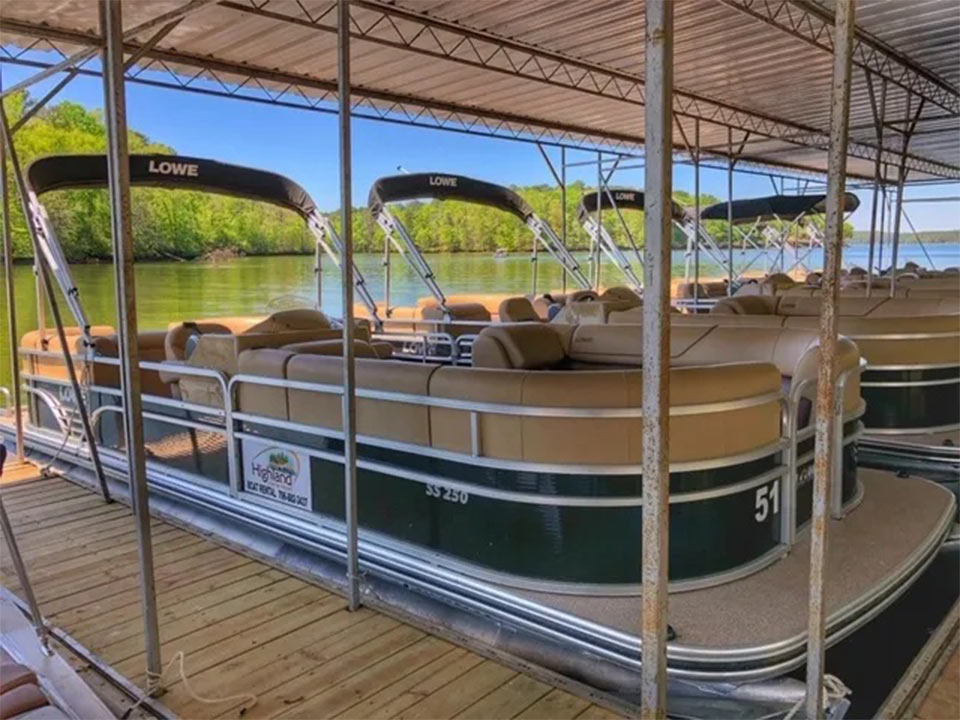 Boat Rentals Gallery | Highland Pines Resort & Marina